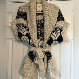 Abercrombie and Fitch Women’s belted cardigan